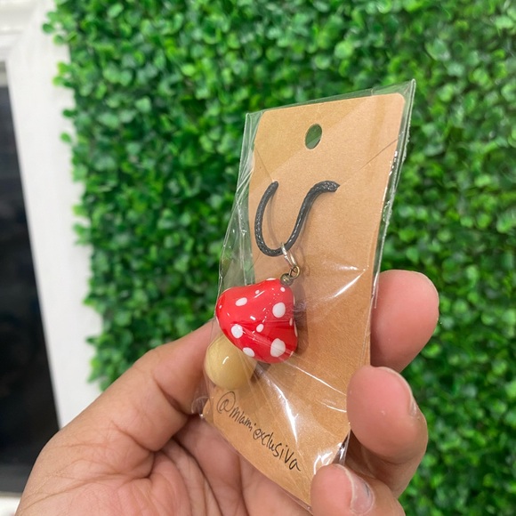 Enchanted Toadstool Pendant Necklace - Picture 3 of 3